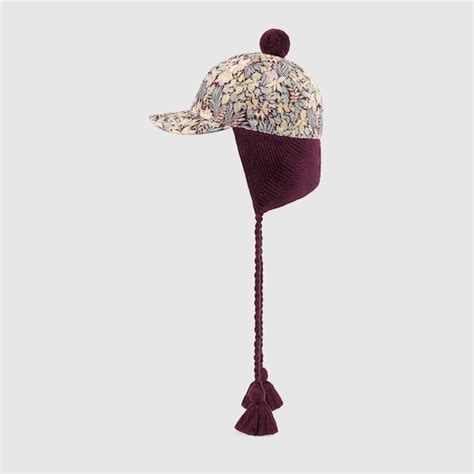 cappello gucci con fragole